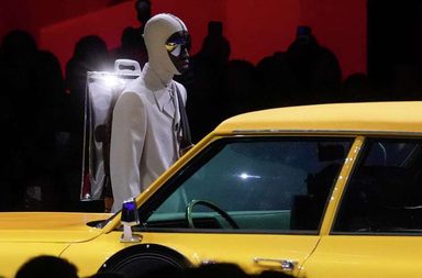 لويس فيتون تختار اغنية بسبوس عاشق بسة