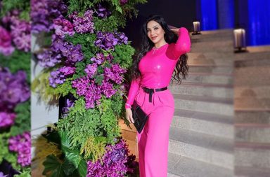 Purple, Solo Performance, Person