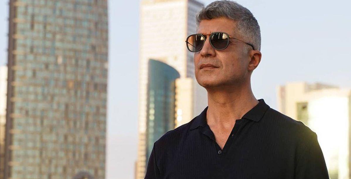 الممثل التركي أوزجان دينيز