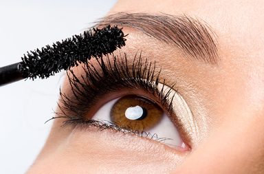 التخلص من تكتل الماسكرا