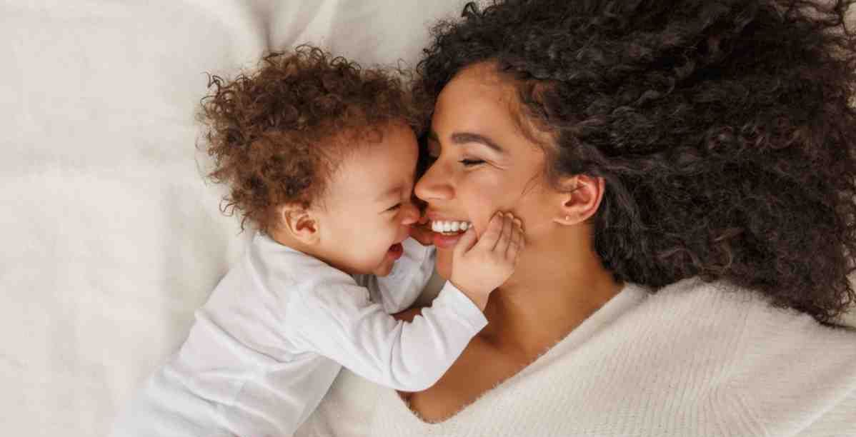 تفسير حلم طفلة صغيرة جميلة تضحك للمتزوجة