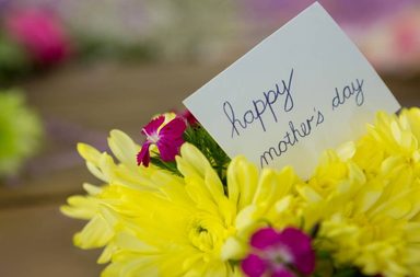 معايدات عيد الام