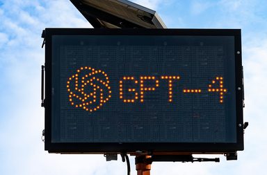 الإصدار الأول ل GPT - 4