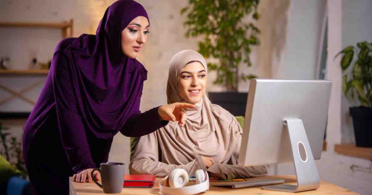 عبارات تهنئة لصديقتك