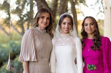 الملكة رانيا في زفاف الاميرة ايمان