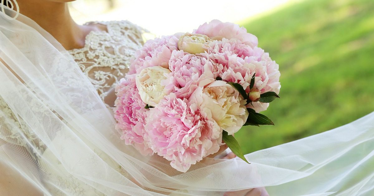 عبارات تهنئة للعروس