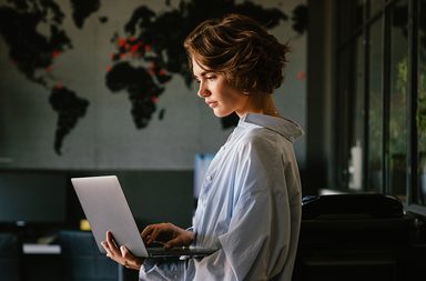 4 صفات تشترك فيها جميع النساء الناجحات فهل تمتلكينها؟