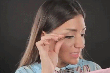 بالفيديو، حيل تمنحك عيون أكبر