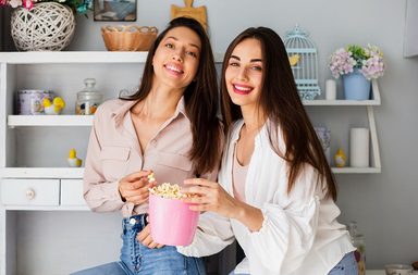 أجمل تهنئة العيد لصديقتي عبر تويتر
