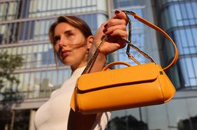 مقابلة مع ياسمينة Taya Bonicos مؤسسة علامة Serena Handbags