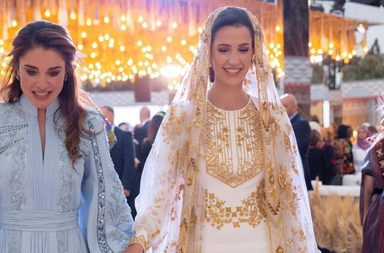 الملكة رانيا تنشر أغنية من احتفالات زفاف الأمير الحسين وتوجه رسالة
