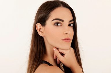 أثر الشمس وقت الظهيرة على البشرة