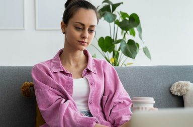 أعراض التهابات الرحم والمبايض
