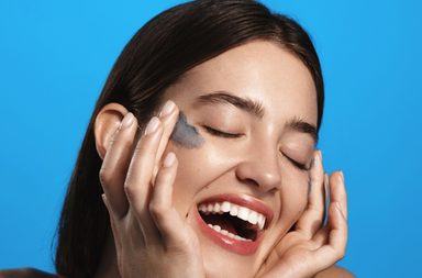 ماسكات للبشرة الدهنية