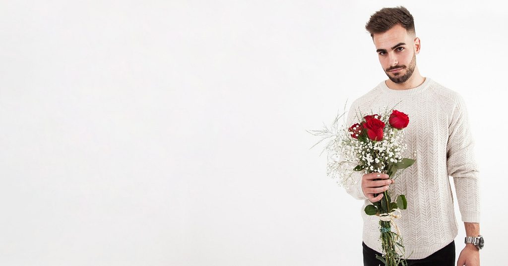 علامات وقوع الرجل في الحب