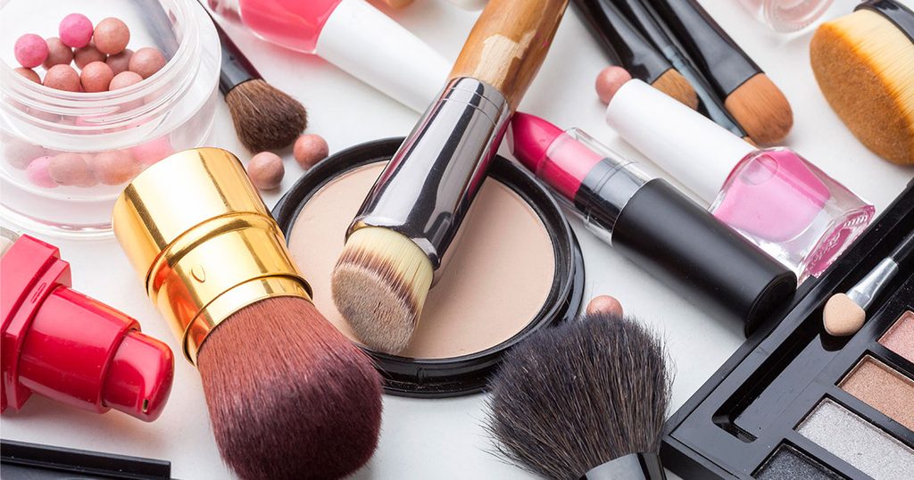 تاريخ المكياج عبر العصور