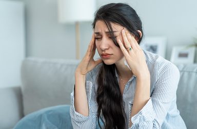 كيفية التعامل مع الآراء السلبية واحتوائها