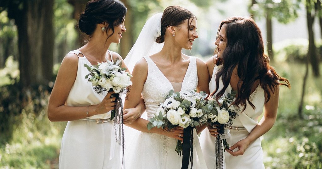 عبارات تهنئة للعروس