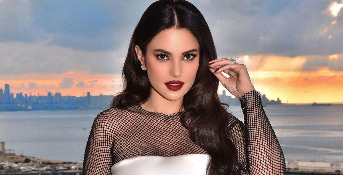 تطبيق مكياج سهرة مميز