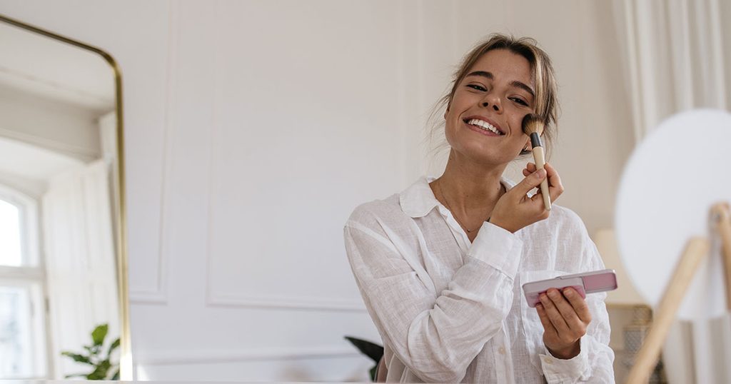 نصائح لمكياج يدوم كل اليوم