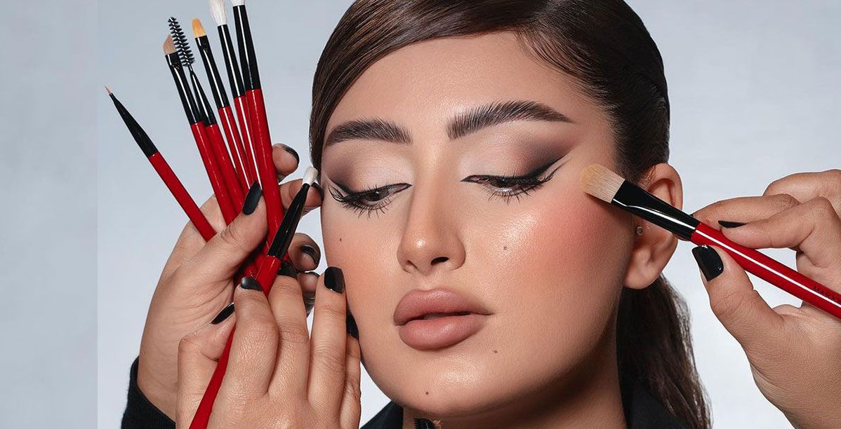 تطبيق كونتورينغ الوجه