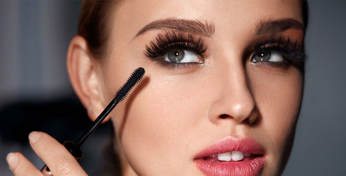 تقنيات تطبيق الماسكارا