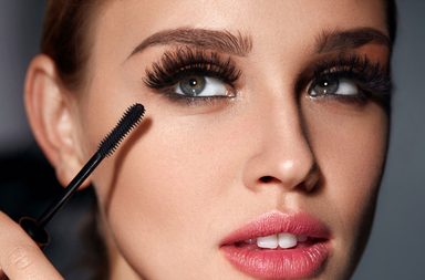 تقنيات تطبيق الماسكارا