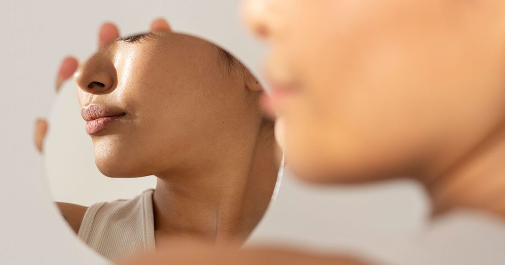 شد البشرة في المنزل