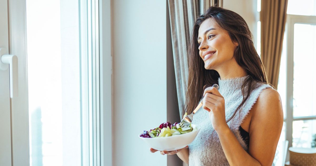 نظامك الغذائي يسبب لكِ الانتفاخ؟ علامات لا تخطر ببالك