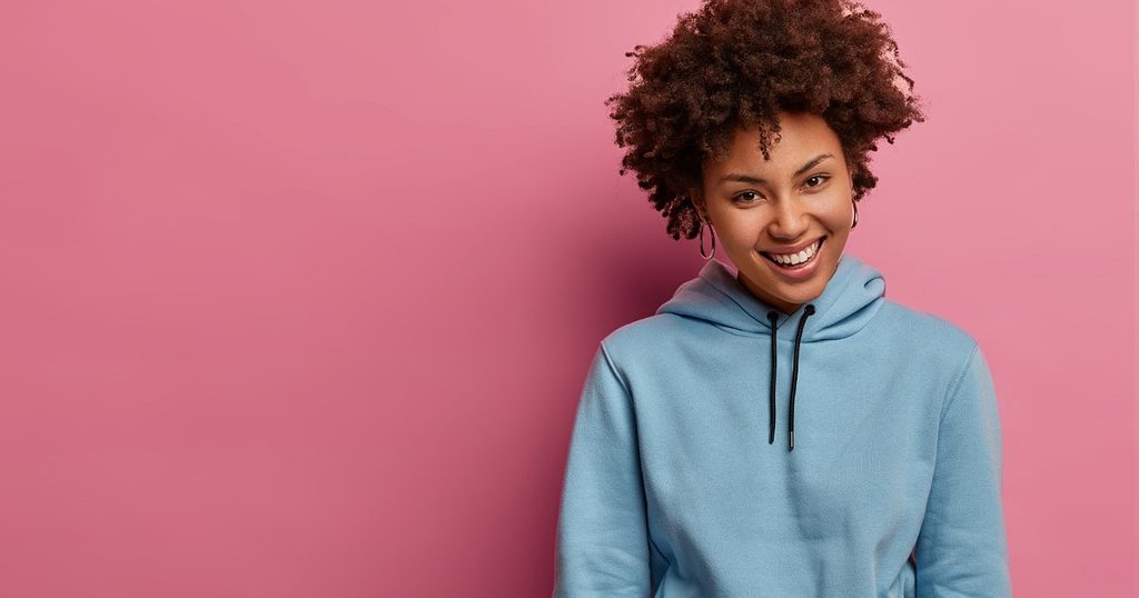 خطوات لتسريح الشعر الكيرلي