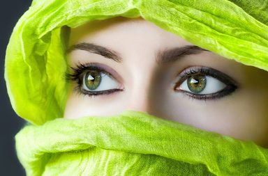 صفات أصحاب العيون الخضراء