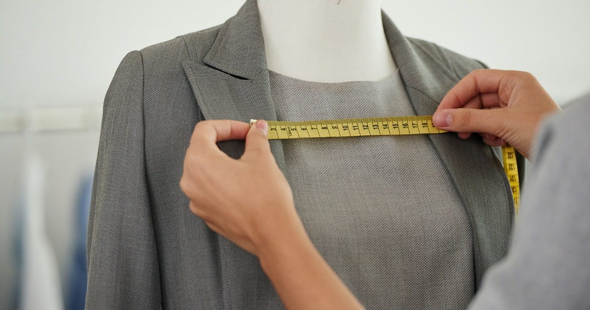 طريقة قياس الملابس