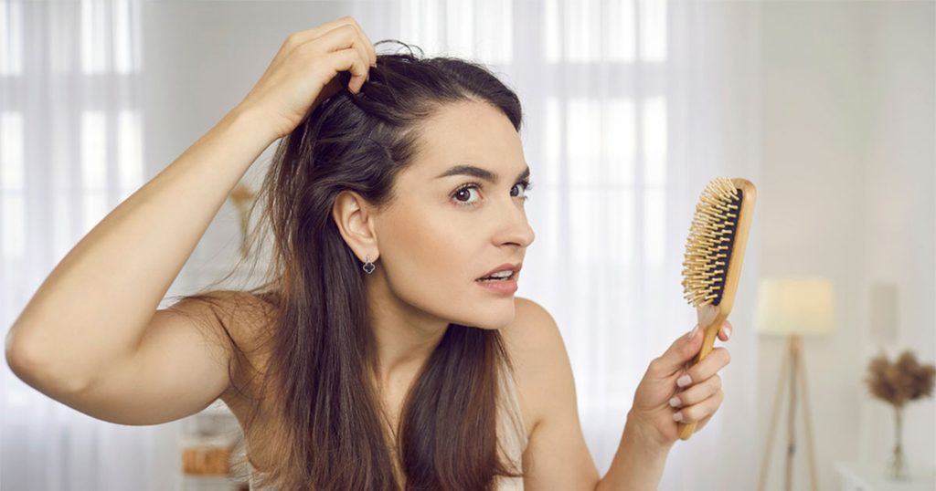 عوامل قد لا نعلمها تساعد في ظهور الشيب المبكّر