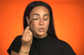 بالفيديو، شاهدي زينة تعيد عمل مكياج خطبتها خطوة بخطوة