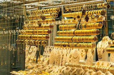 أسعار الذهب اليوم في السعودية بنهاية عام 2023