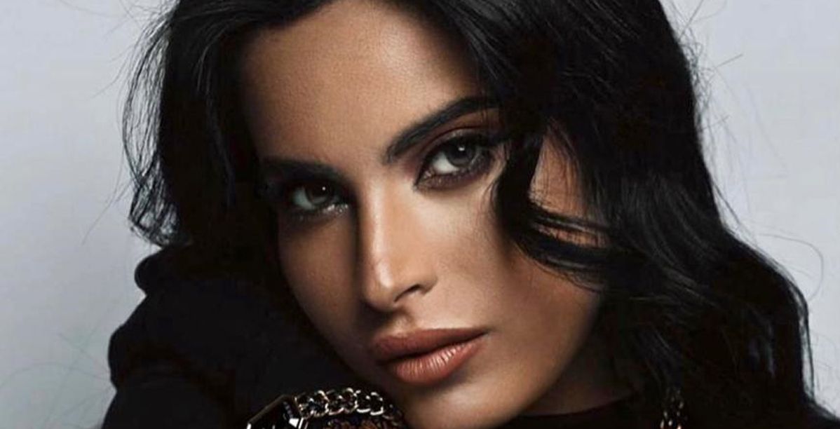 الممثلة السعودية آيدا القصيّ المرشحة لجائزة Joy Awards في لقاء حصريّ على ياسمينة
