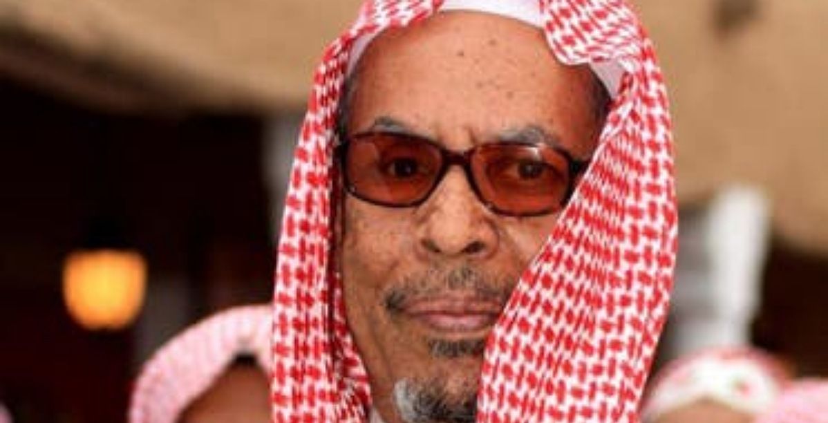 فقدان علي المدفع بصره
