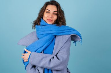 تنسيق اللون الرصاصي مع الألوان