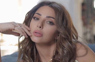 ميريام فارس تنشر كواليس تصوير أغنية توكو تاكا في مونديال قطر