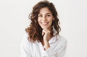 صفات تجعل النساء يغرن منك