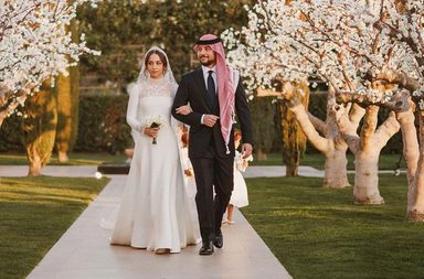 إطلالة زفاف الأميرة إيمان
