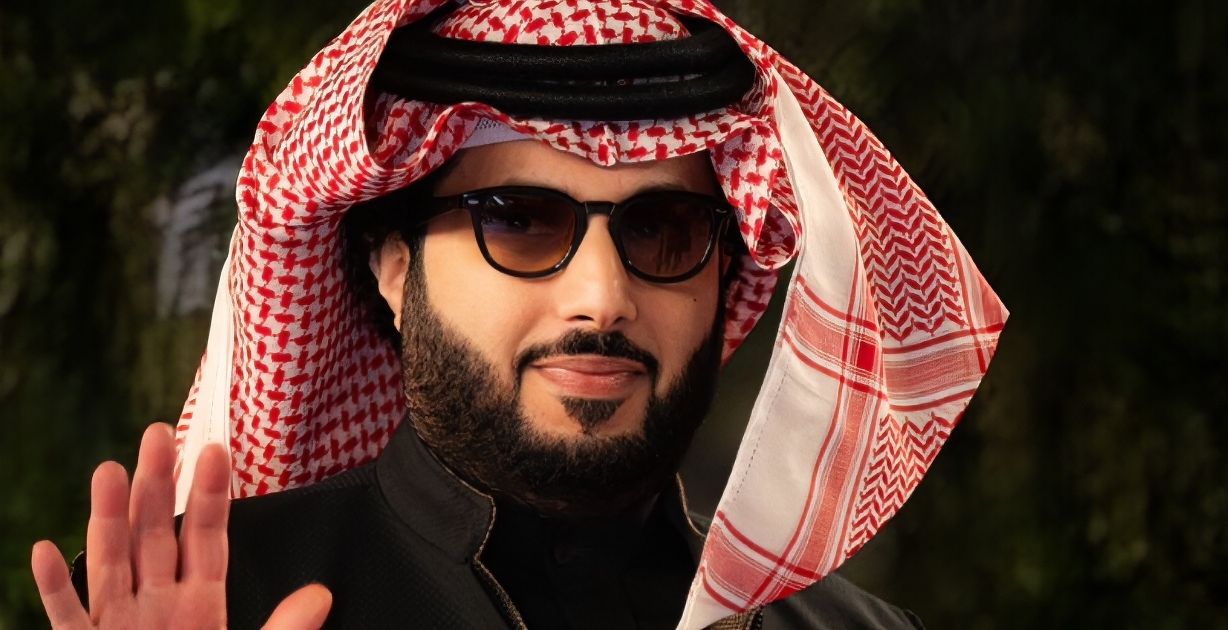تركي آل شيخ يمازح أصالة وأنغام بعد مصالحتهما