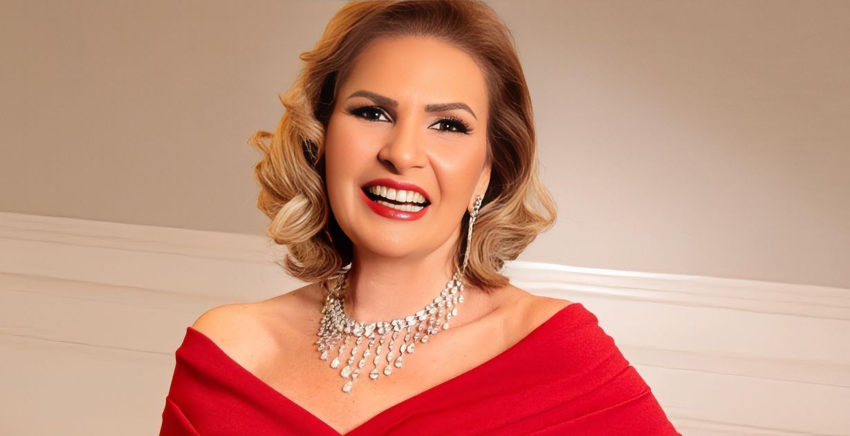 يسرا تعود الى المسرح بعد 22 عام