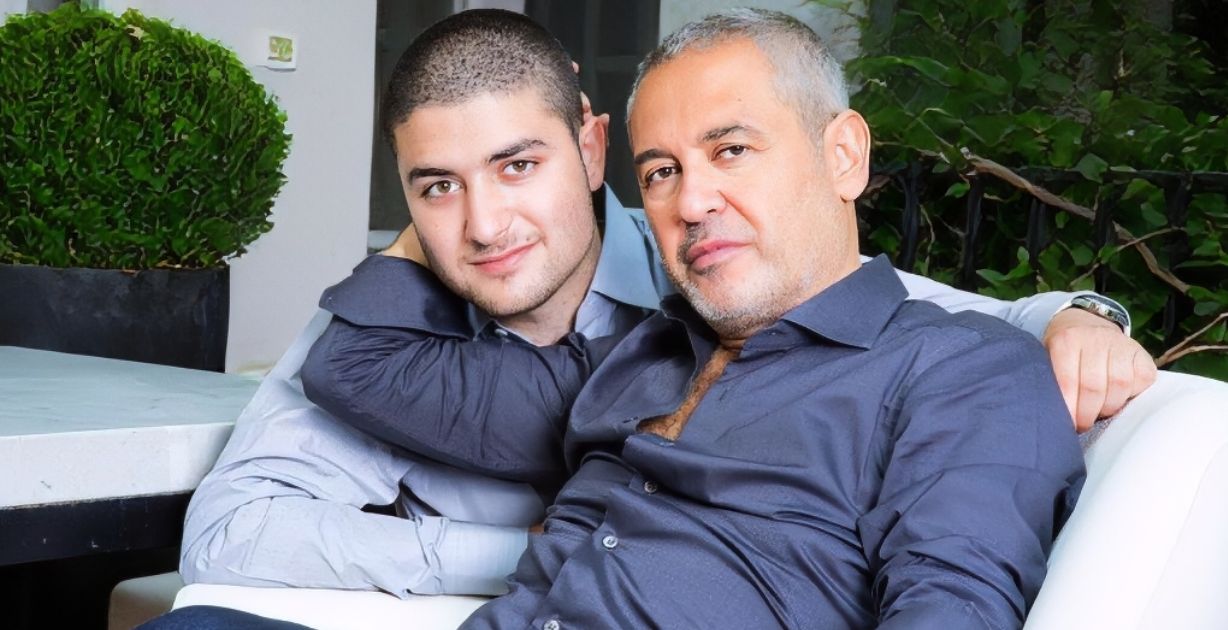 صور رومانسية تجمع ابن المصمم العالمي ايلي صعب مع خطيبته