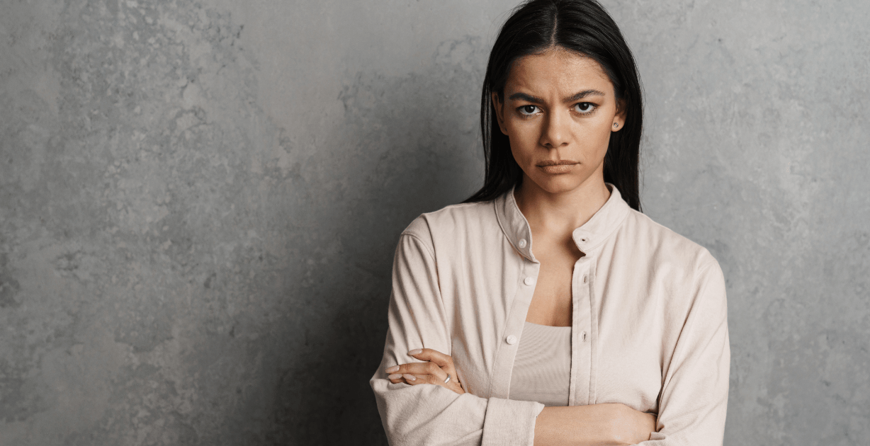 إنها ملكة النكد.. فمن هي مولودة هذا البرج؟