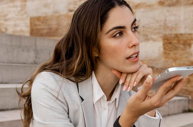 ما هو الفرق بين الايفون العادي والبرو؟