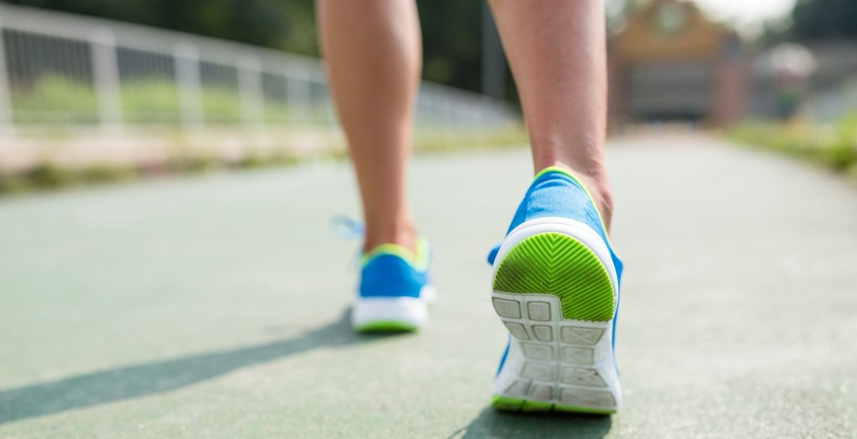5 فوائد صحية لممارسة المشي بشكل منتظم أبرزها الحد من الإجهاد والتوتر بحسب "صحة الجوف"