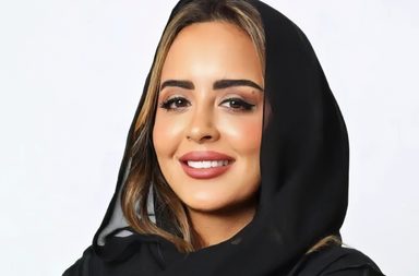 منيرة الرشيد أول امرأة عربية في رئاسة المكاتب الإقليمية لتبادل المعلومات في منظمة الجمارك الدولية
