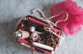 علبة مكياج العروسة