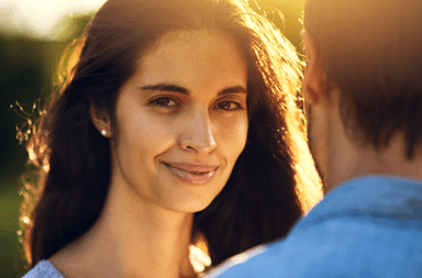 تصرفات تعكس انجذابه إليك